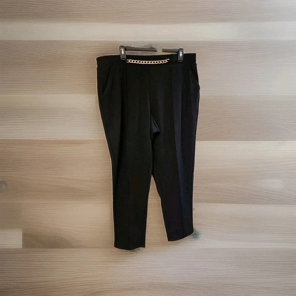 New With Tag Maurices Black Dress Pants With Gold Metal Accent Skinny Midrise Xl